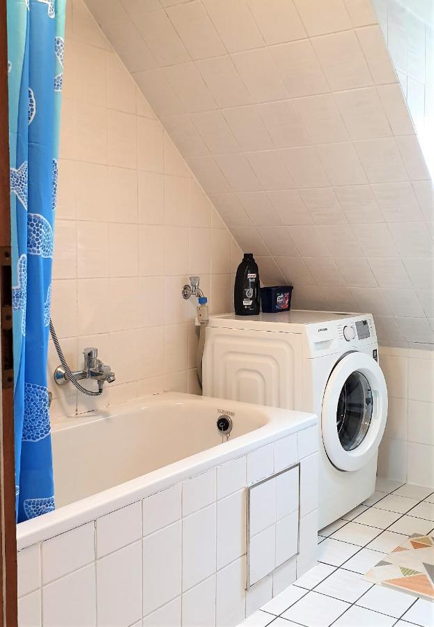 Apartment Bayreuth, Grosse Ferienwohnung Im Haus Mit Kunst, 3 Schlafzimmer, Kueche, Parkplatz Екстериор снимка