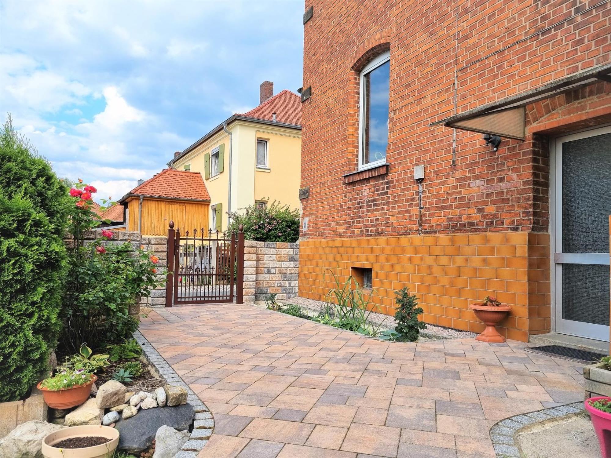 Apartment Bayreuth, Grosse Ferienwohnung Im Haus Mit Kunst, 3 Schlafzimmer, Kueche, Parkplatz Екстериор снимка