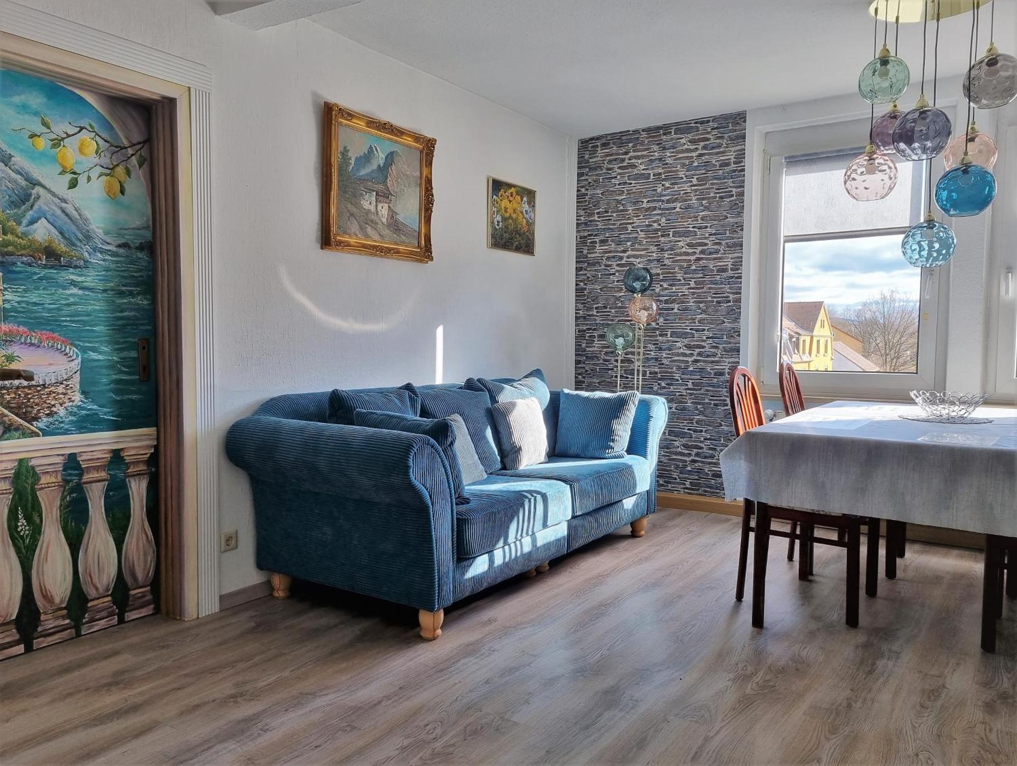 Apartment Bayreuth, Grosse Ferienwohnung Im Haus Mit Kunst, 3 Schlafzimmer, Kueche, Parkplatz Екстериор снимка